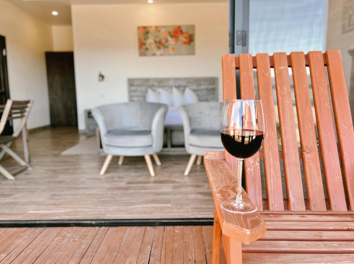 Entrevalle Hotel Boutique Valle de Guadalupe Buitenkant foto