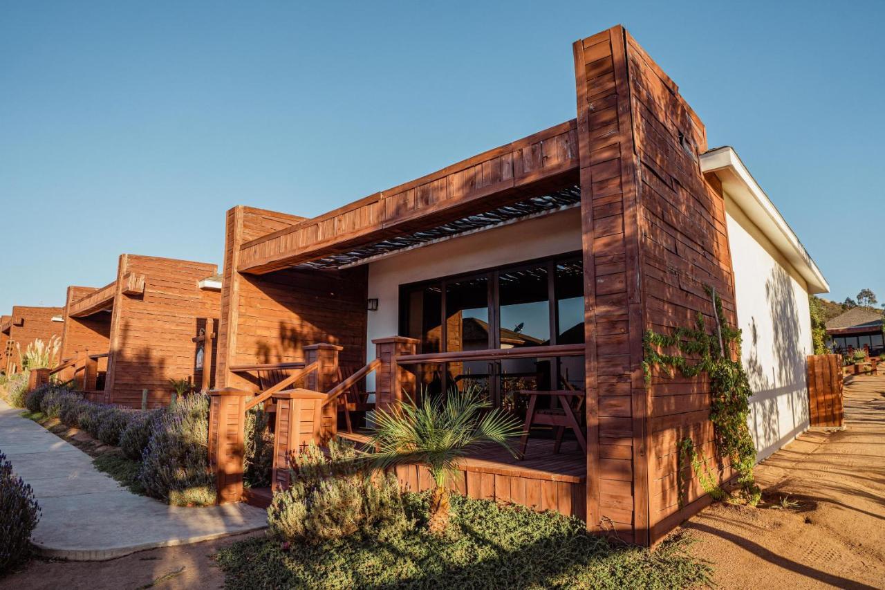 Entrevalle Hotel Boutique Valle de Guadalupe Buitenkant foto
